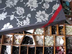 Pat´s Button Box. Button box